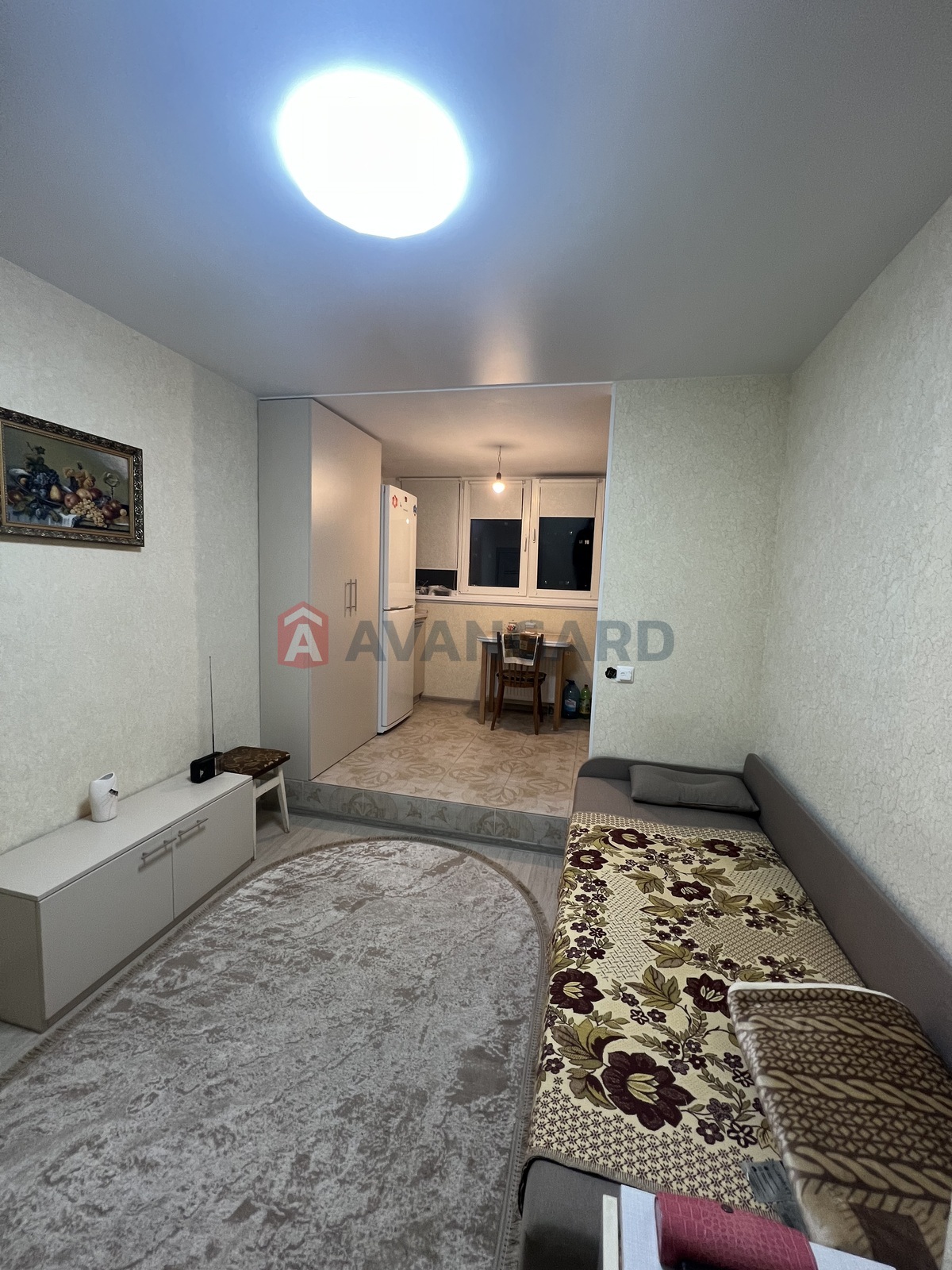 1 ��. ��������, 43/-/12 ��. �., 18/25 ������ ���� 6