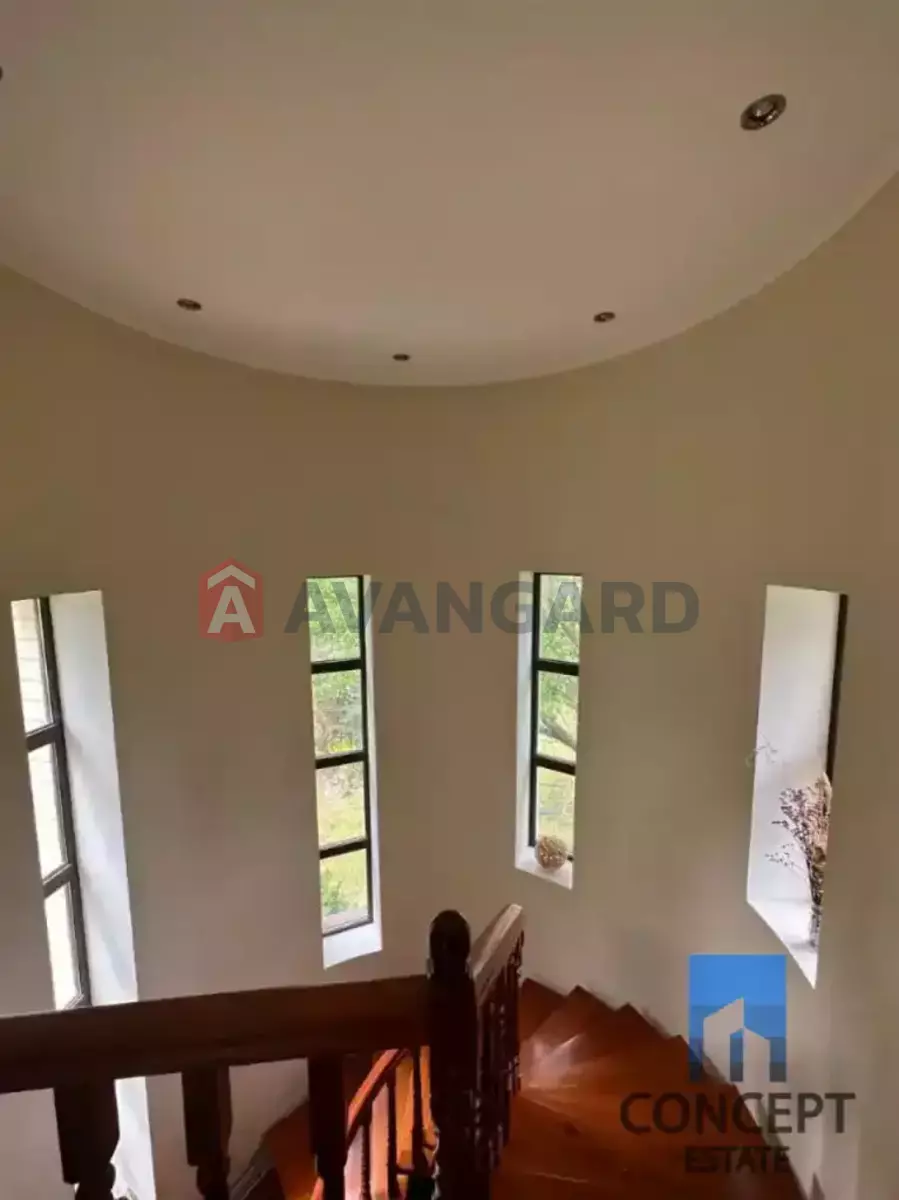 3 ��. ��������, 140/-/- ��. �., -/2 ������ ���� 18