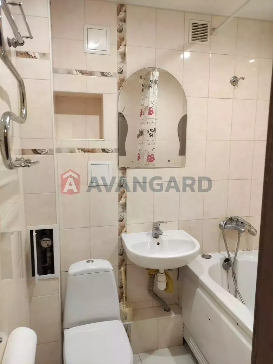 1 ����. ��������, 33/-/- ��. �., 3/5 ���� ���� 3