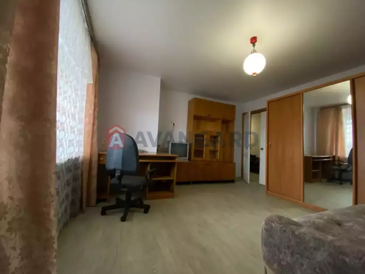 1 ����. ��������, 42/-/9 ��. �., 10/12 ���� ���� 1