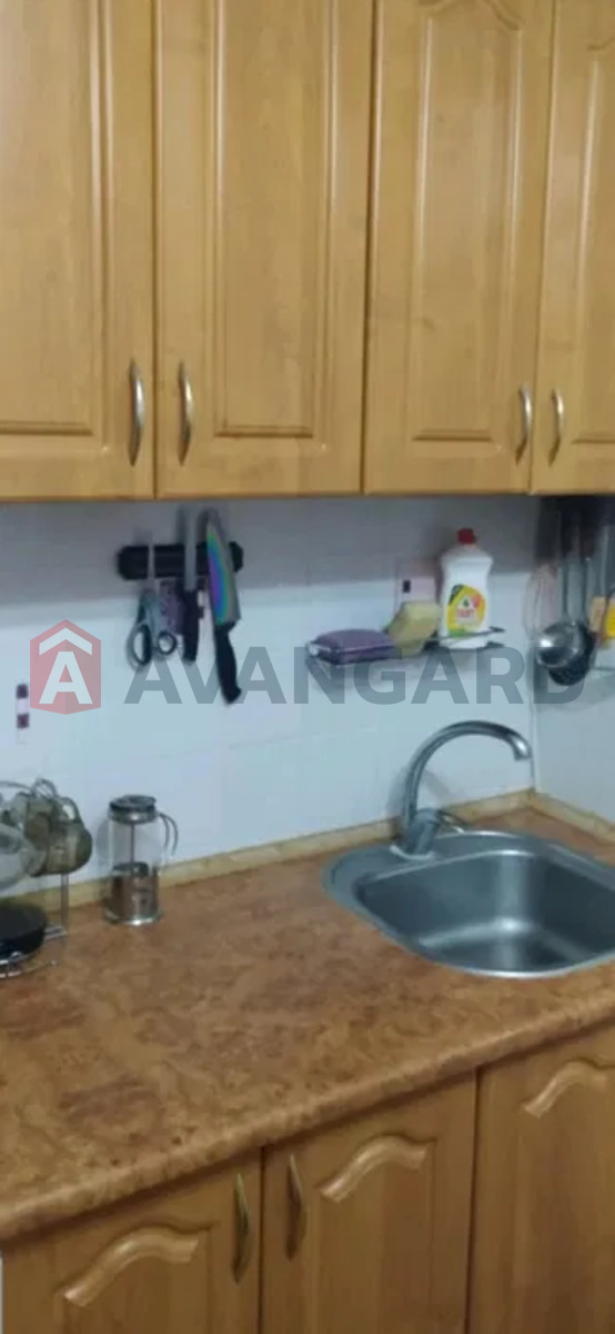 2 ��. ��������, 35/-/8 ��. �., 4/5 ������ ���� 10