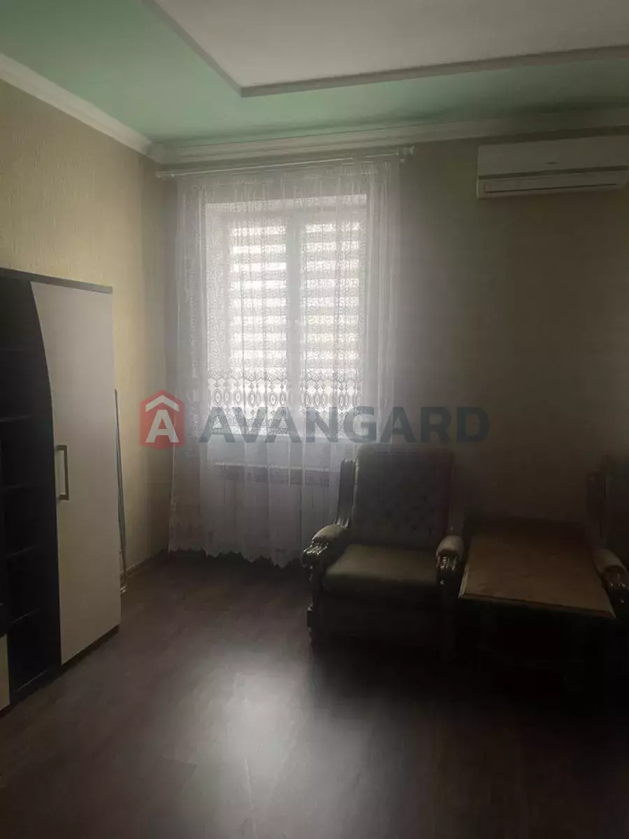 2 ����. ��������, 64/-/8 ��. �., 2/2 ���� ���� 2