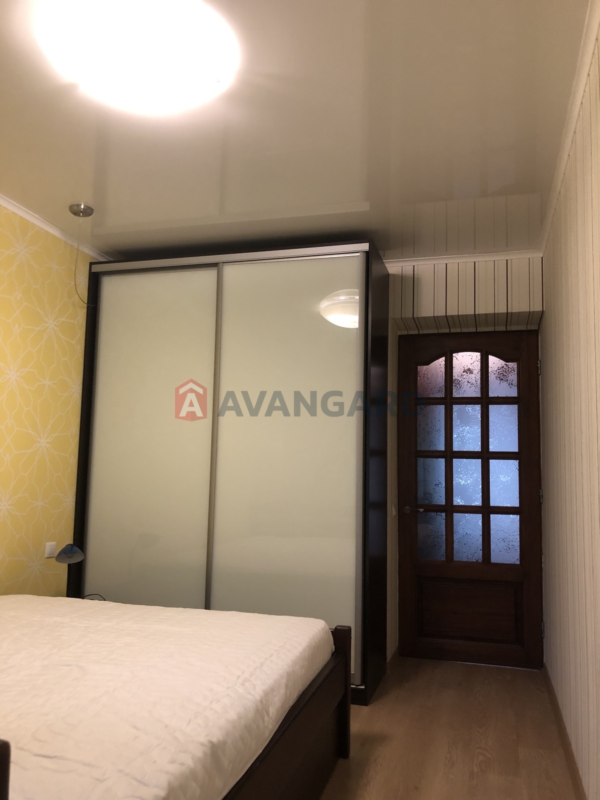 1 ��. ��������, 68/41/10 ��. �., 5/9 ������ ���� 12