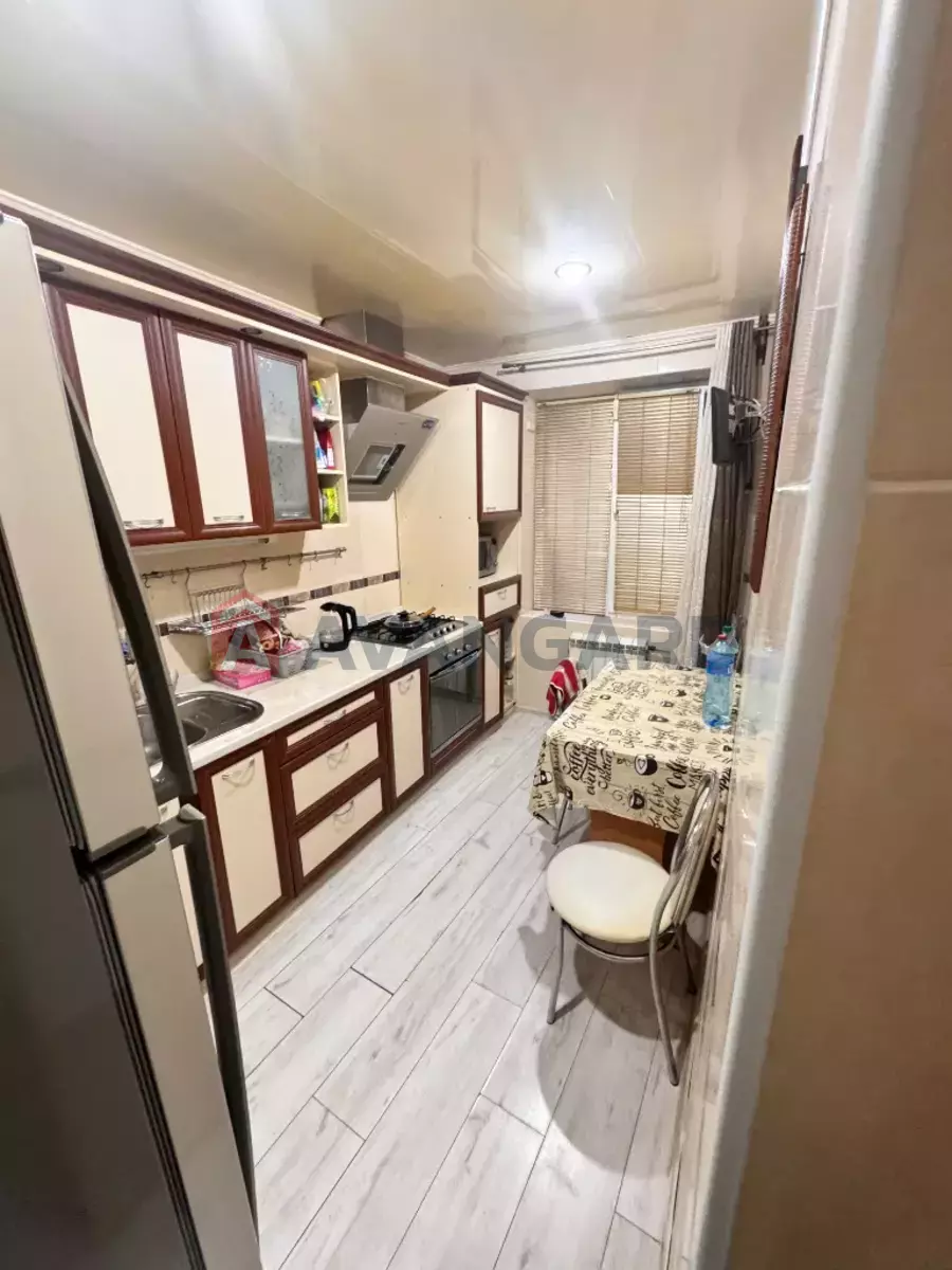 3 кім. квартира, 67/-/- кв. м., 1/9 поверх фото 2 3 кім. квартира, 67/-/- кв. м., 1/9 поверх фото 2