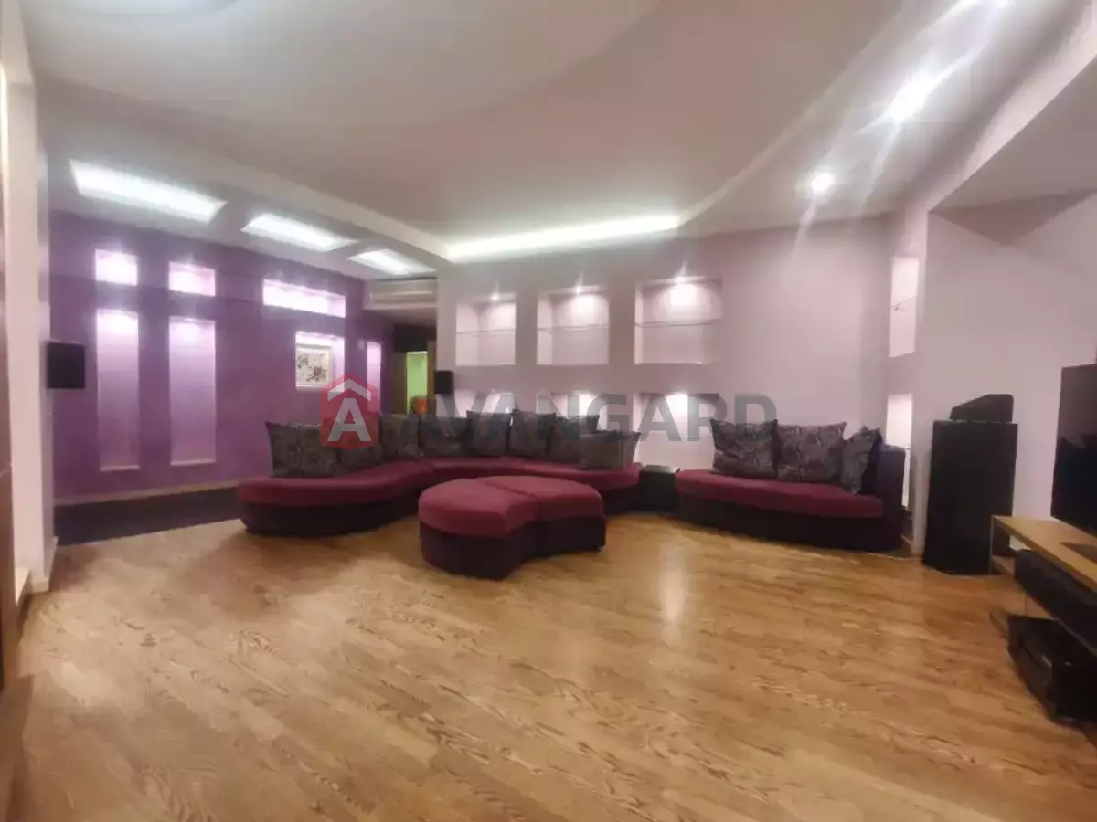 4 ��. ��������, 240/140/25 ��. �., 6/13 ������ ���� 2