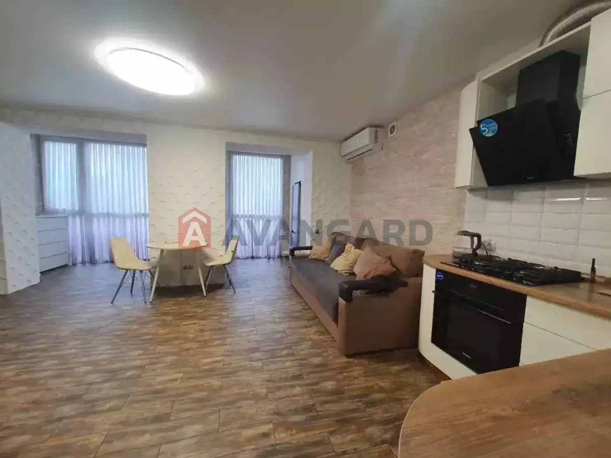 1 ��. ��������, 50/31/8 ��. �., 3/9 ������ ���� 4