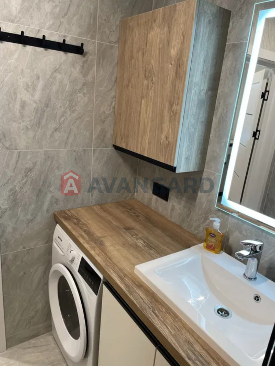 1 ��. ��������, 38/-/5 ��. �., 25/26 ������ ���� 15