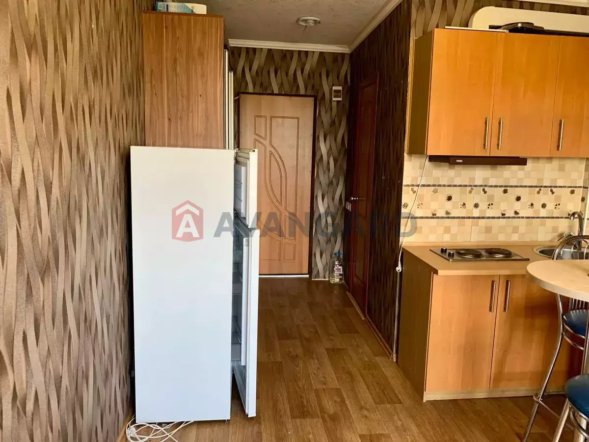 1 ����. ��������, 17/-/- ��. �., 9/9 ���� ���� 5