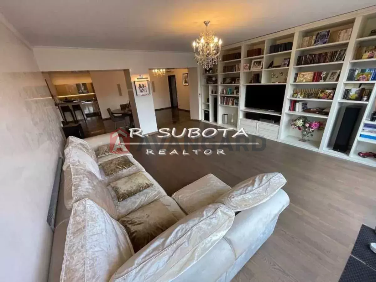 4 ����. ��������, 300/-/50 ��. �., 7/16 ���� ���� 1