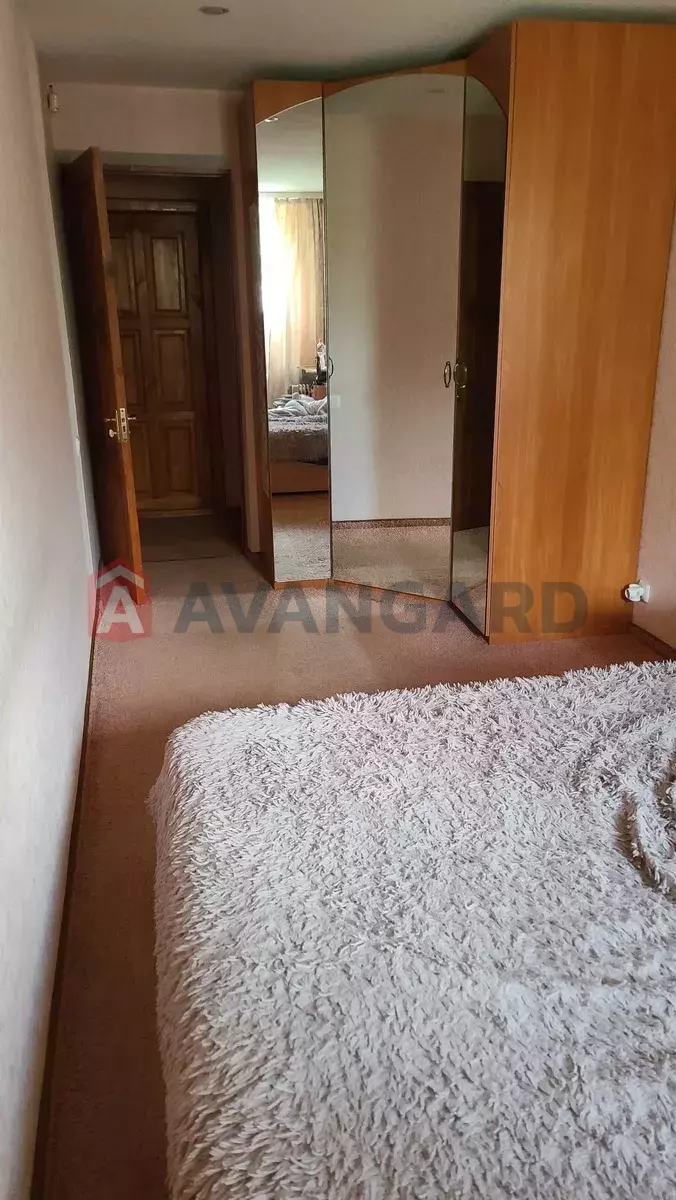 3 ��. ��������, 54/-/6 ��. �., 3/5 ������ ���� 4