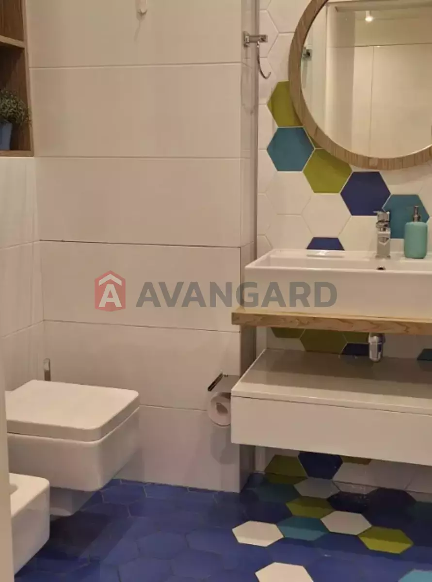 1 ����. ��������, 38/-/- ��. �., 3/5 ���� ���� 7