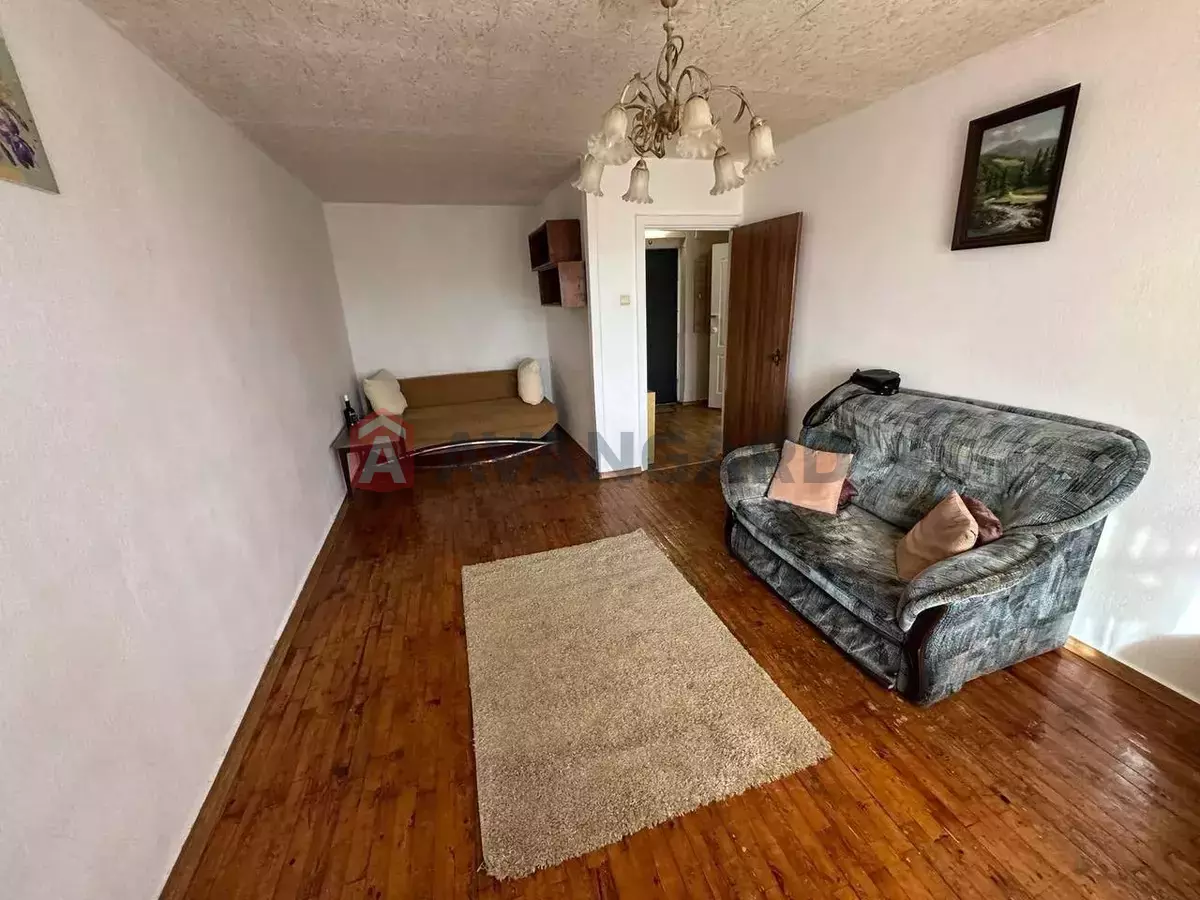 1 ����. ��������, 40/-/- ��. �., 10/14 ���� ���� 1