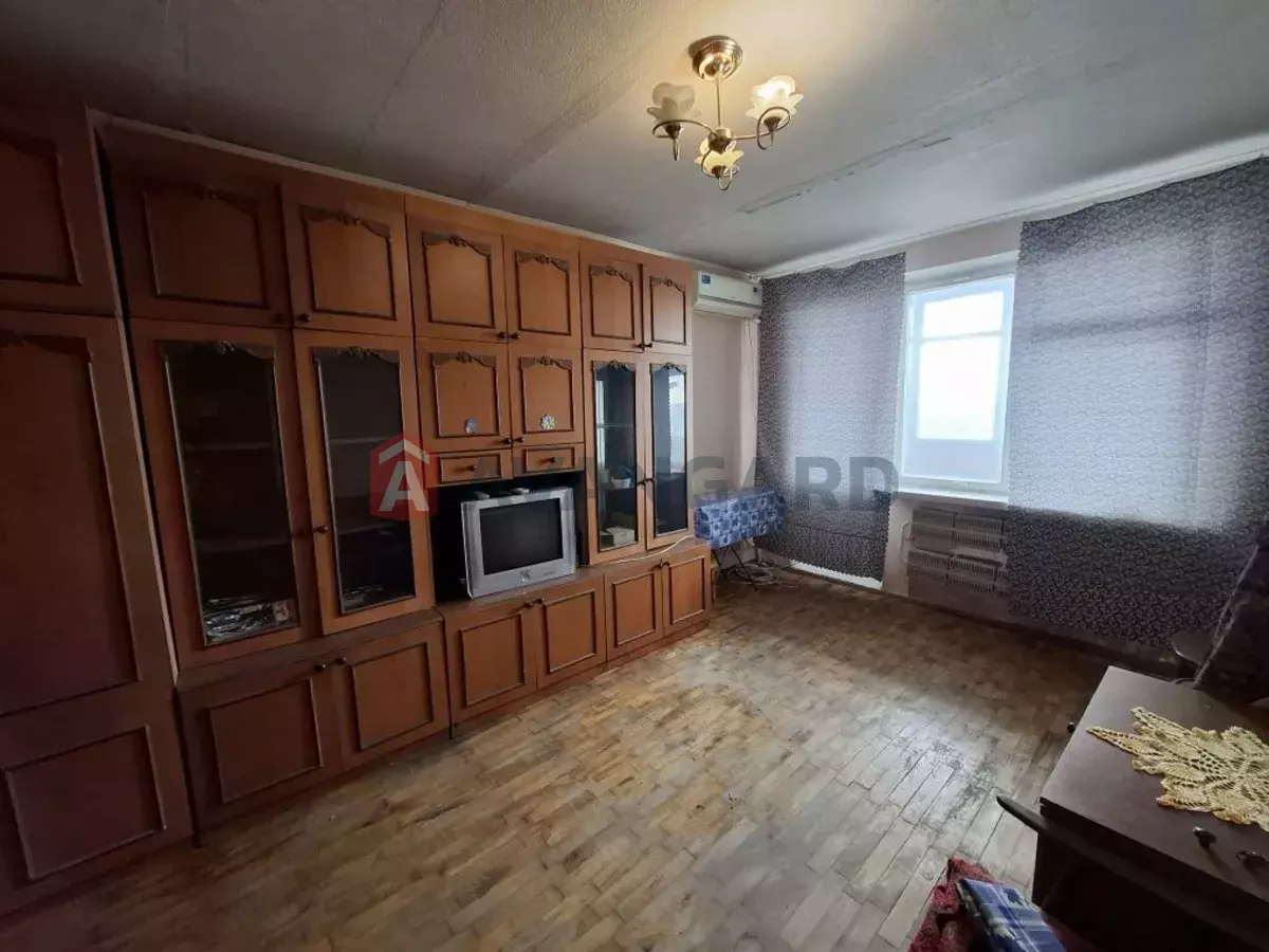 1 ��. ��������, 41/-/8 ��. �., 11/16 ������ ���� 1