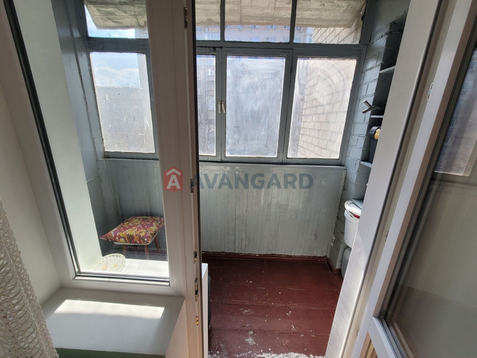 2 . , 46/-/8 . ., 3/9   8