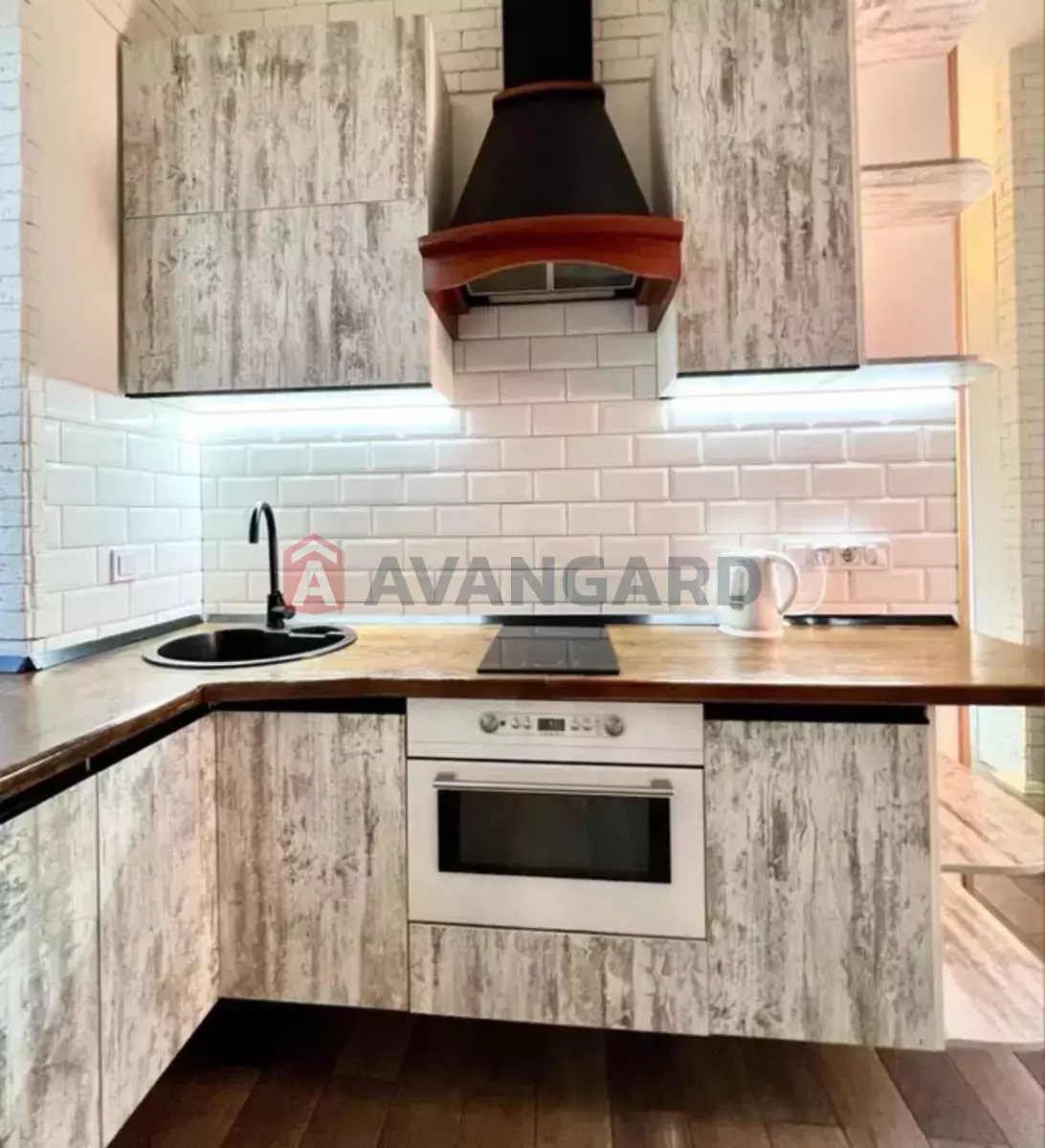 2 ����. ��������, 45/-/15 ��. �., 2/2 ���� ���� 8