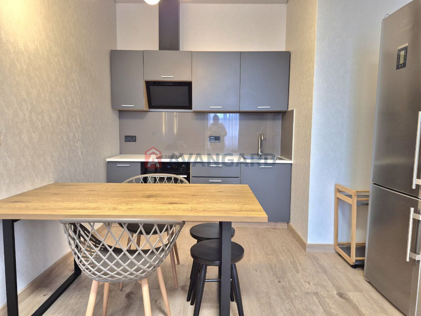 1 . , 41/25/10 . ., 1/6   6