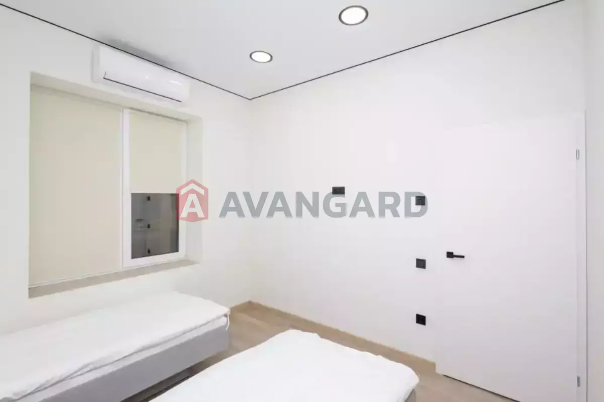 2 ��. ��������, 35/25/10 ��. �., 3/4 ������ ���� 9