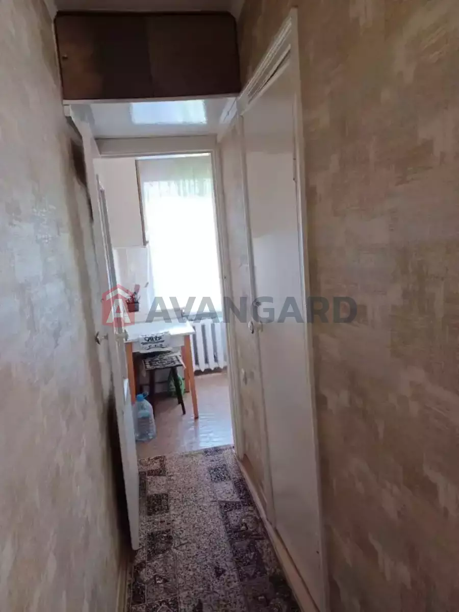 1 ��. ��������, 32/18/6 ��. �., 4/5 ������ ���� 6