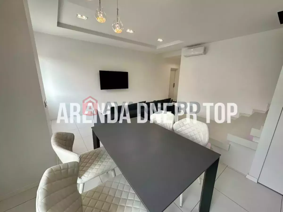 3 ��. ��������, 90/-/- ��. �., 3/3 ������ ���� 3