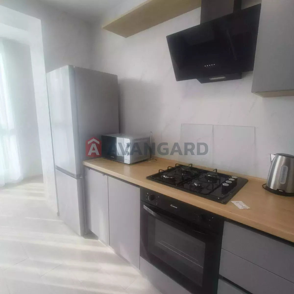 1 ��. ��������, 44/-/7 ��. �., 9/10 ������ ���� 12