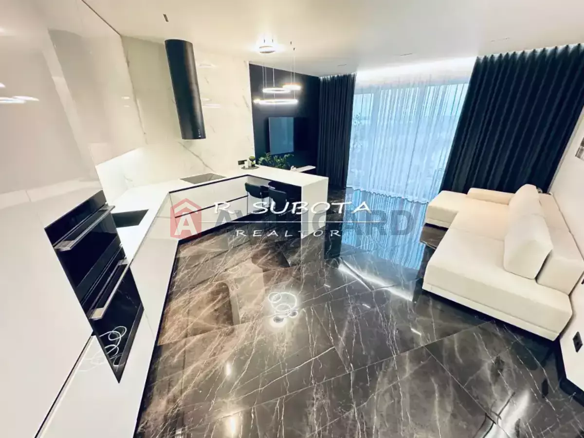 2 ��. ��������, 92/-/- ��. �., 14/25 ������ ���� 8