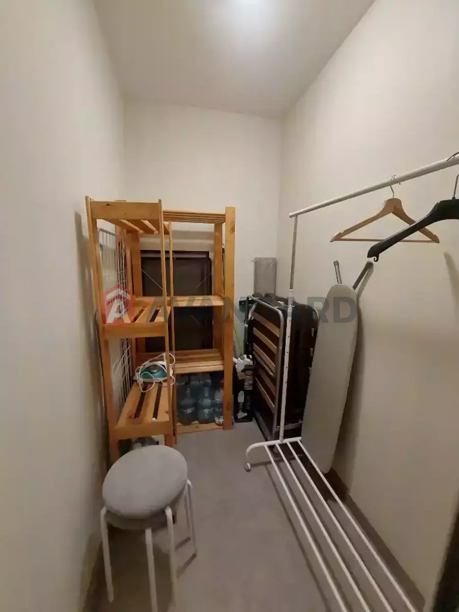 1 ��. ��������, 48/16/15 ��. �., 4/12 ������ ���� 11