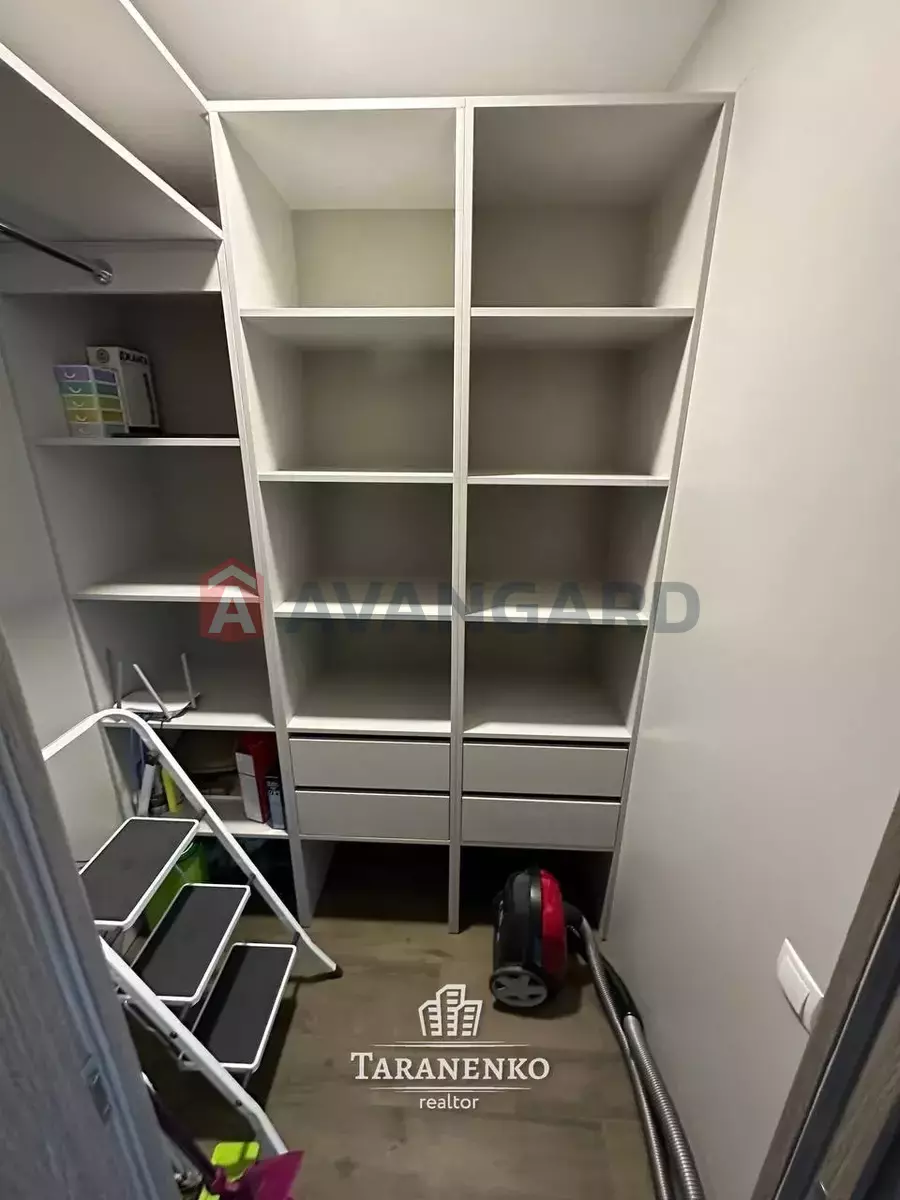 2 ����. ��������, 65/-/15 ��. �., 9/12 ���� ���� 4