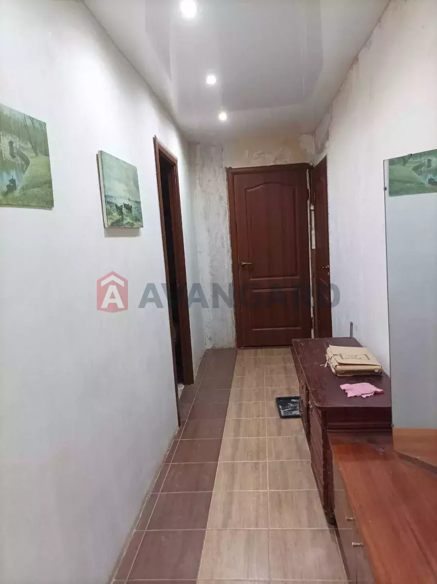 3 . , 70/-/9 . ., 9/9   5