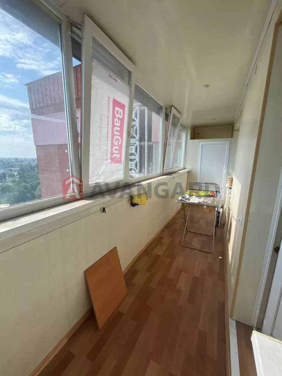 1 ����. ��������, 40/-/8 ��. �., 15/16 ���� ���� 8