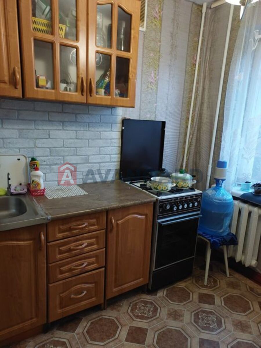 1 . , 18/-/9 . ., 4/5   3