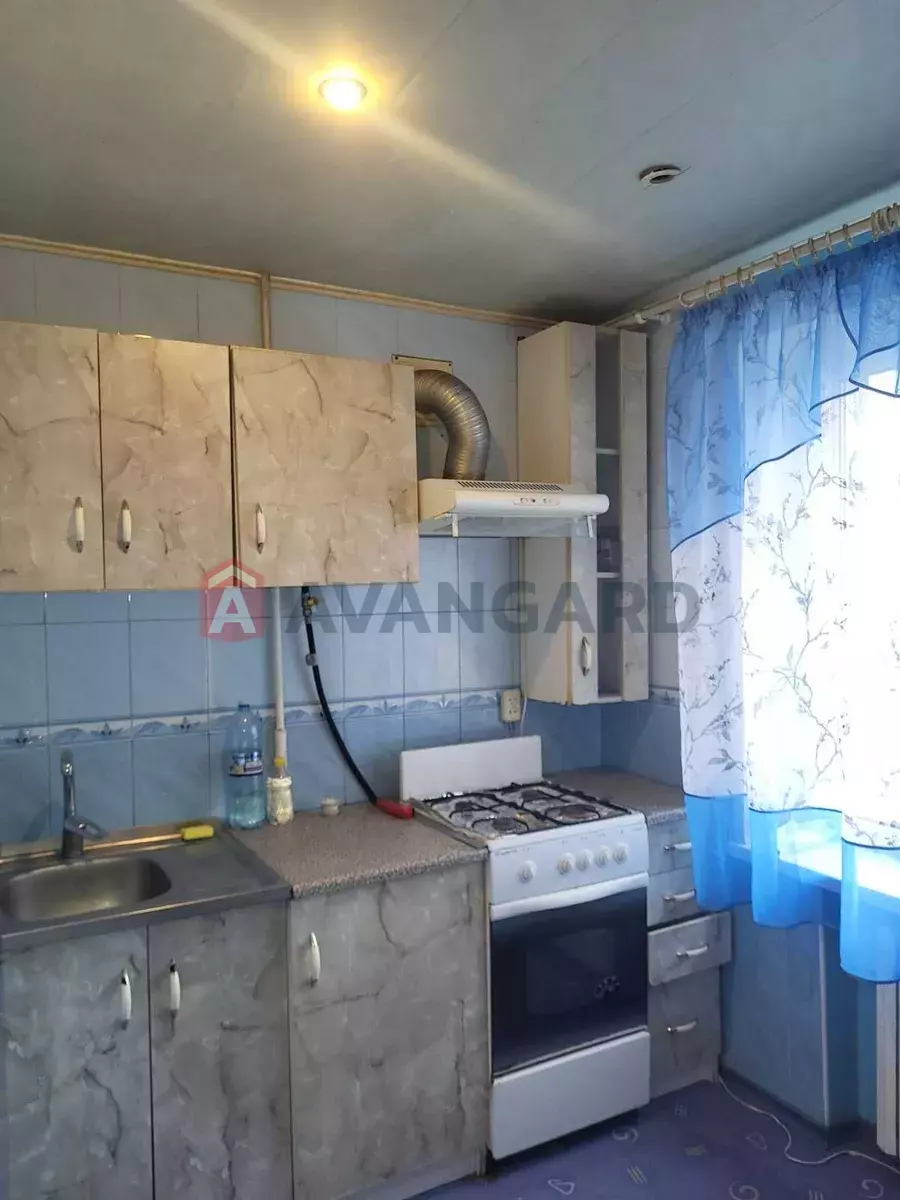 1 ��. ��������, 42/-/10 ��. �., 6/9 ������ ���� 11