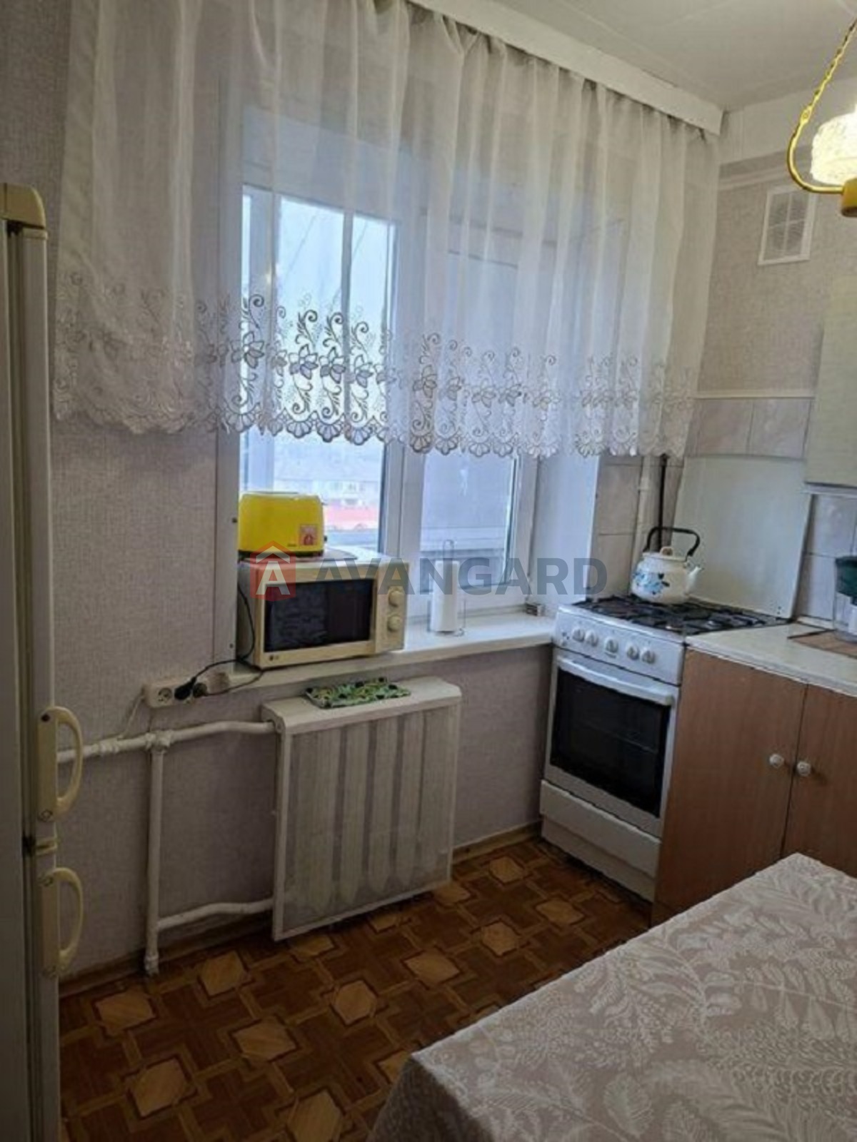 2 ��. ��������, 45/-/6 ��. �., 9/9 ������ ���� 6