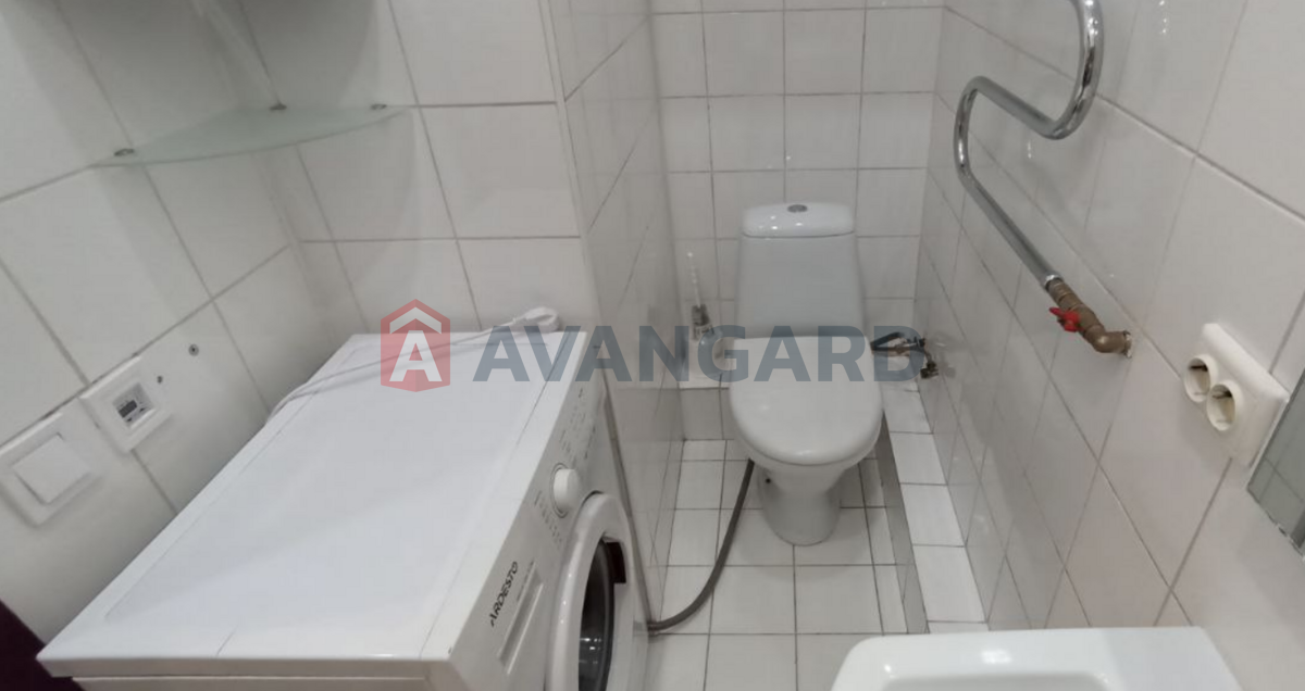 1 ����. ��������, 38/18/6 ��. �., 4/5 ���� ���� 12