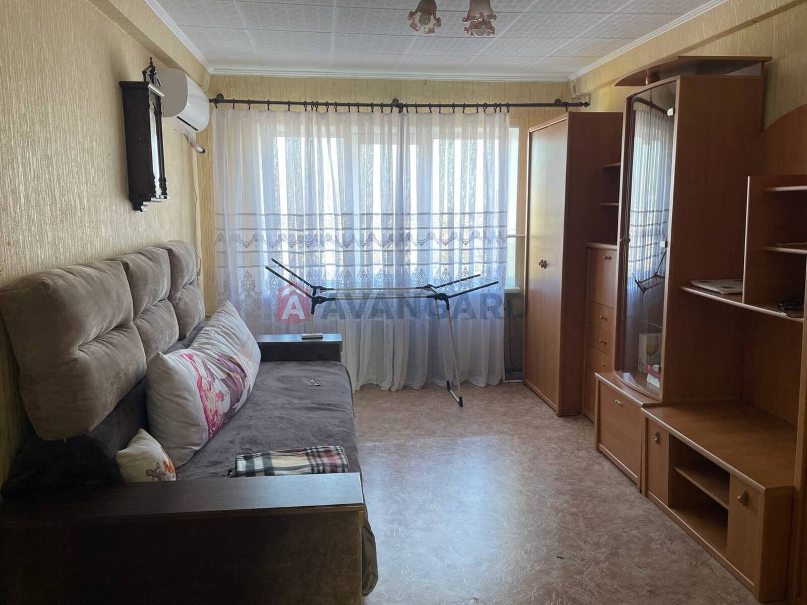 2 ��. ��������, 44/-/6 ��. �., 5/5 ������ ���� 1