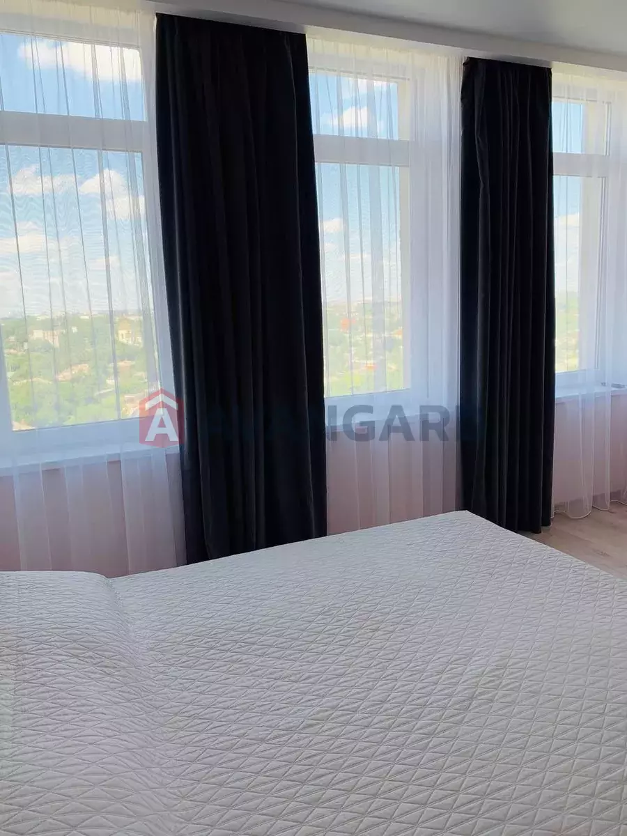 1 ����. ��������, 52/-/20 ��. �., 14/19 ���� ���� 4