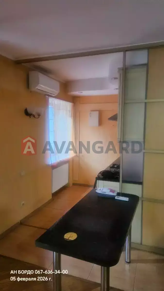 1 ����. ��������, 46/33/6 ��. �., 4/5 ���� ���� 3