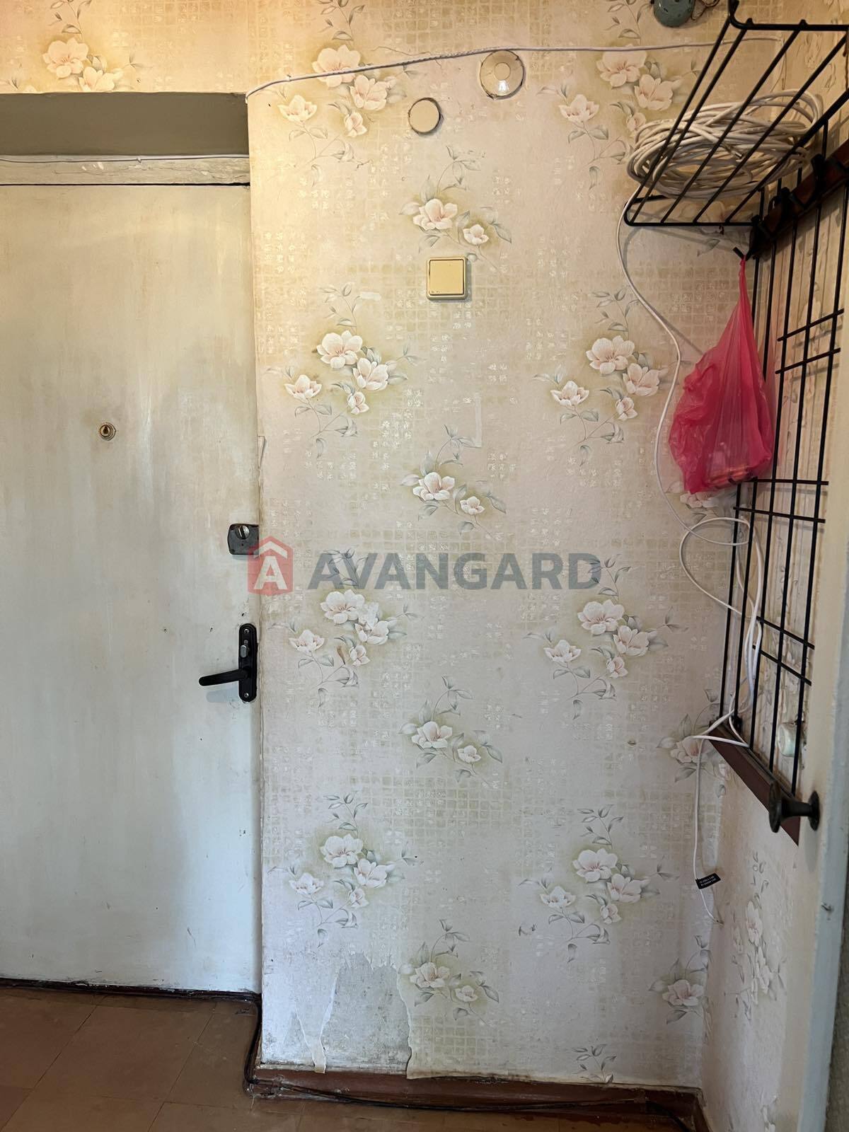 1 ��. ��������, 32/-/7 ��. �., 1/9 ������ ���� 4