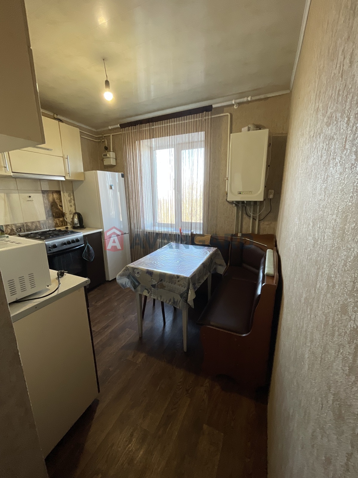 3 ����. ��������, 70/-/- ��. �., 6/9 ���� ���� 1