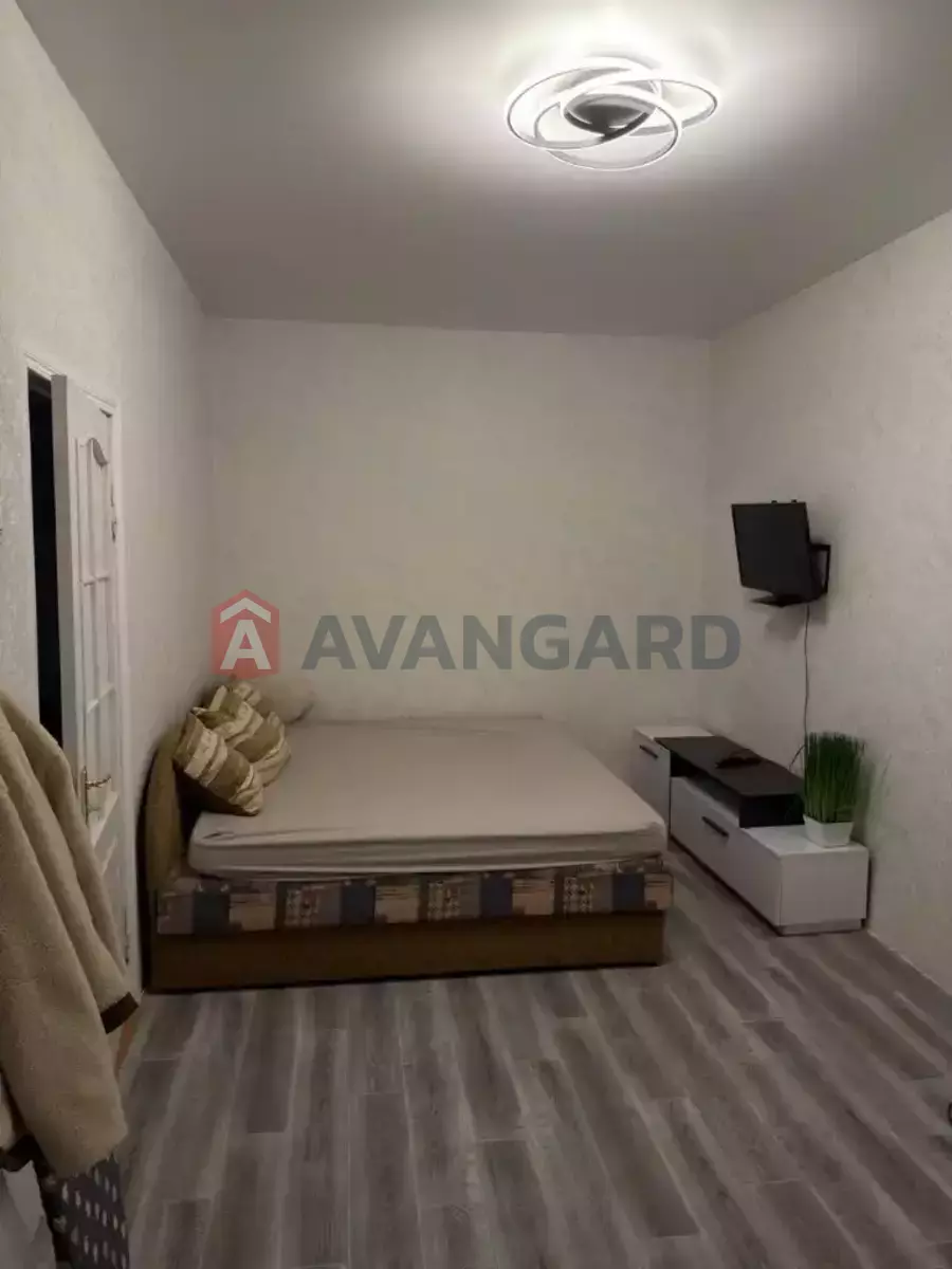 2 ��. ��������, 46/30/8 ��. �., 4/3 ������ ���� 6