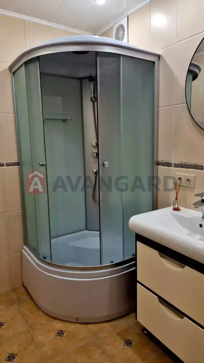 3 ����. ��������, 53/45/6 ��. �., 1/5 ���� ���� 10