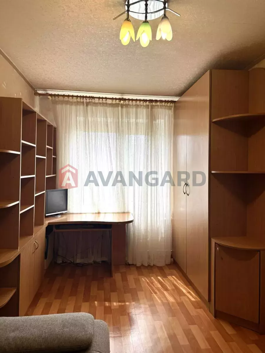 2 ��. ��������, 45/-/11 ��. �., 5/9 ������ ���� 13