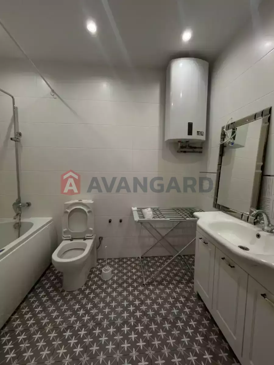 2 ��. ��������, 55/-/- ��. �., 3/5 ������ ���� 3