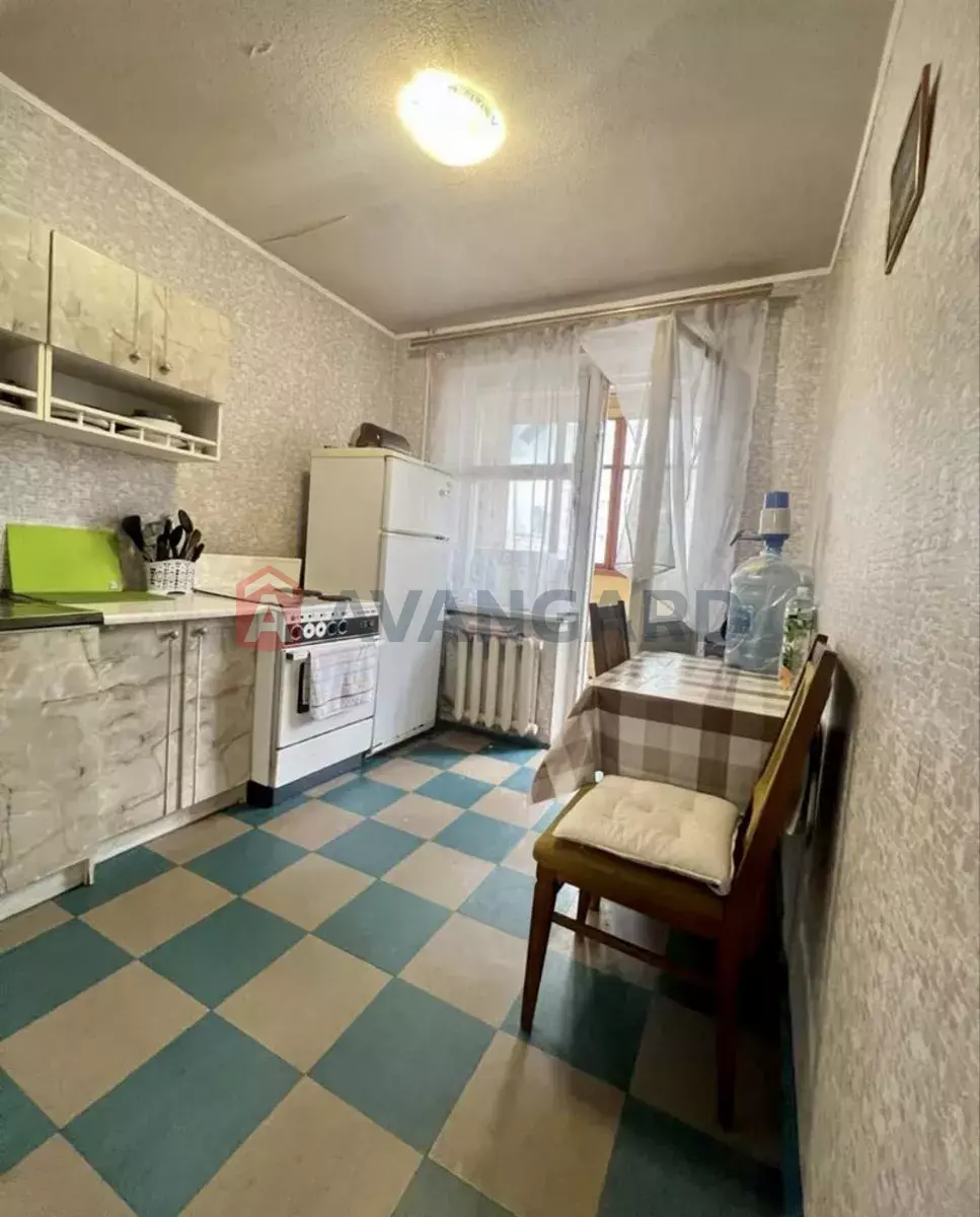 1 ����. ��������, 40/-/9 ��. �., 5/12 ���� ���� 1