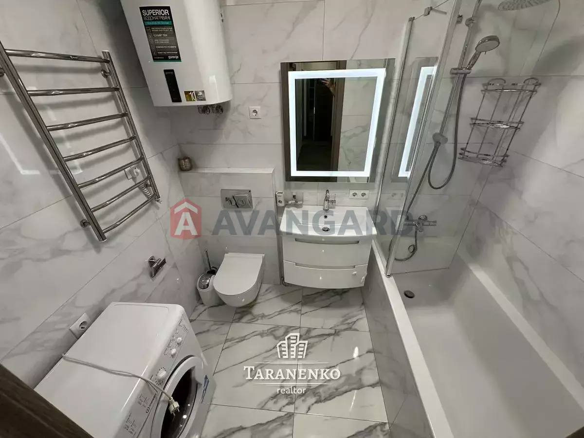 2 ����. ��������, 65/-/15 ��. �., 9/12 ���� ���� 10