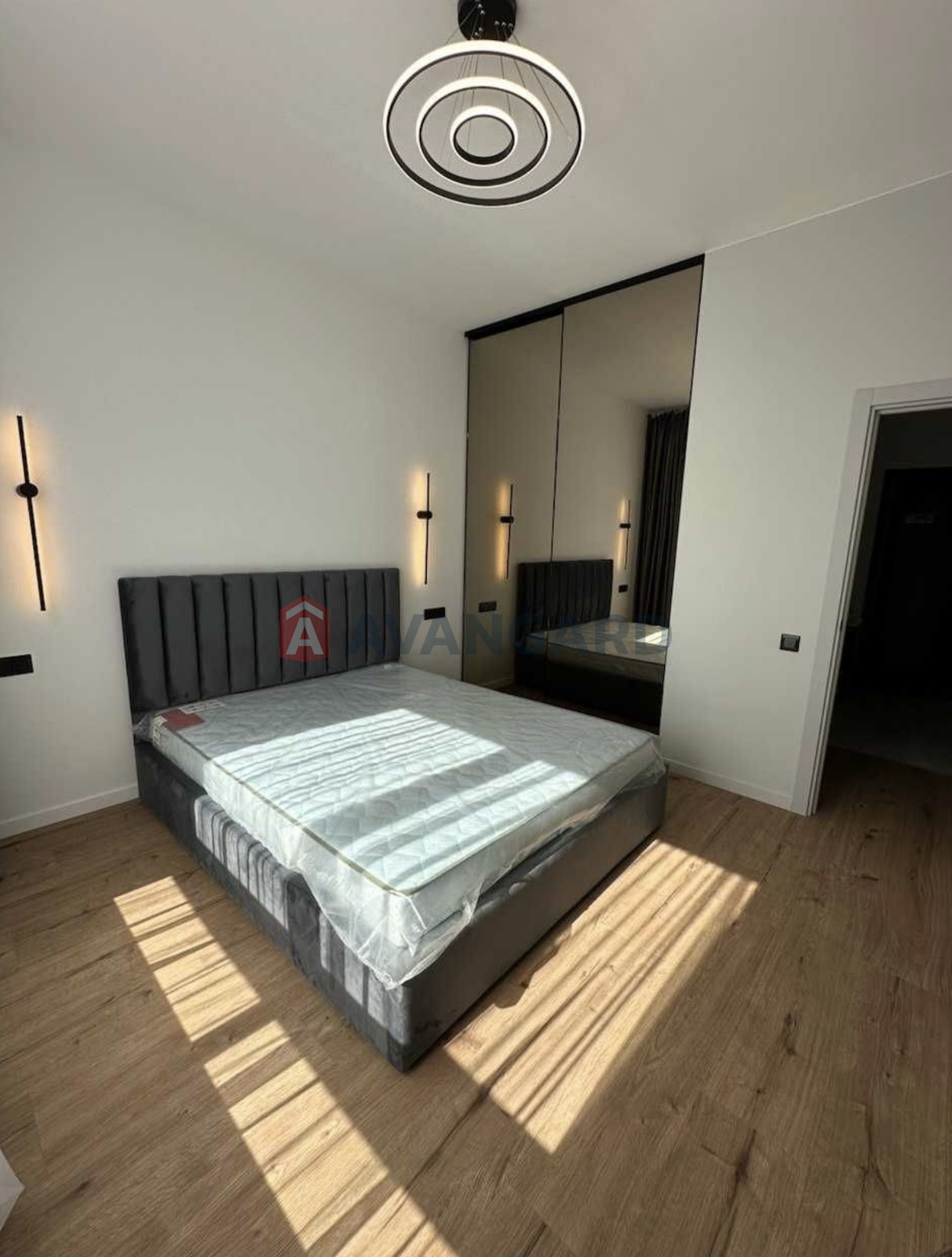 2 ��. ��������, 42/22/- ��. �., 1/12 ������ ���� 2