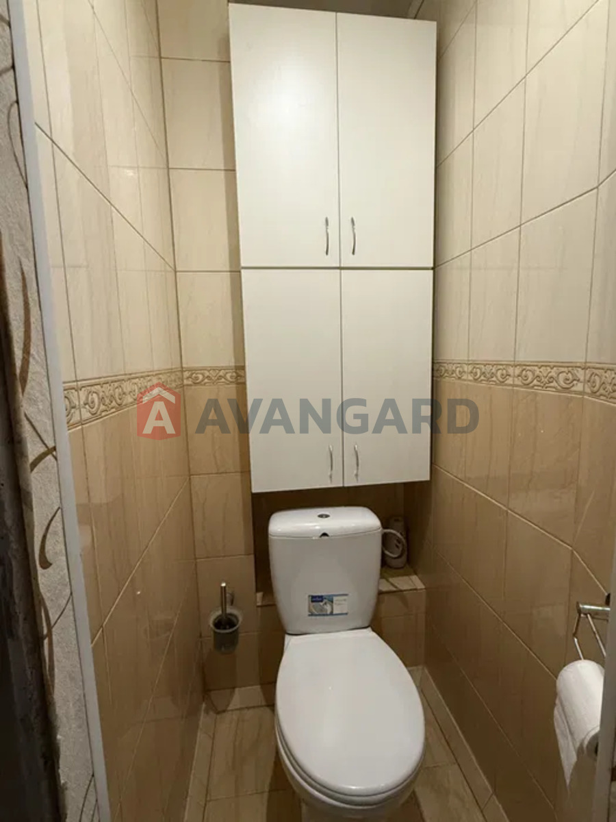 1 ����. ��������, 39/-/8 ��. �., 5/10 ���� ���� 5