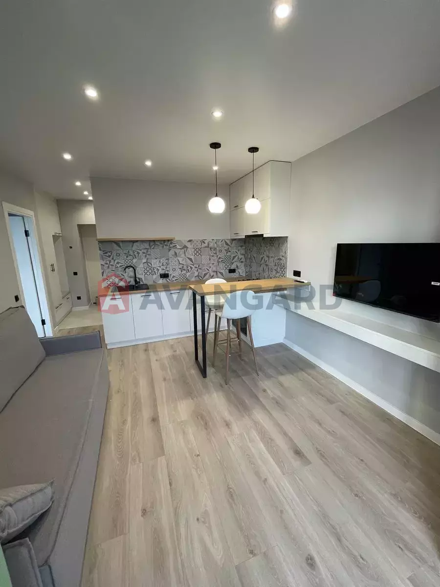 1 ����. ��������, 45/-/10 ��. �., 8/9 ���� ���� 2