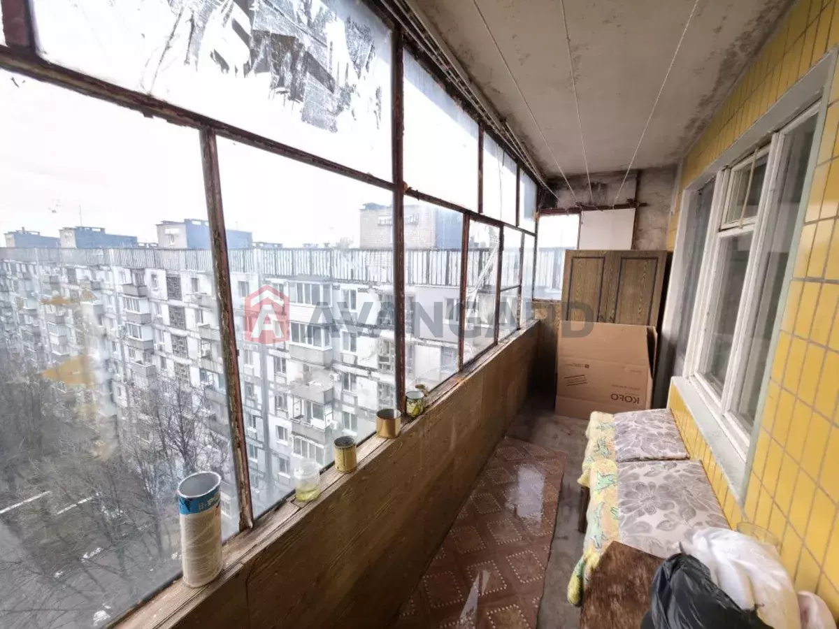 1 ����. ��������, 40/-/8 ��. �., 9/12 ���� ���� 6