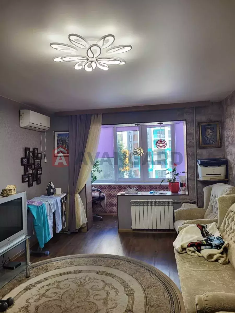 2 ��. ��������, 55/-/8 ��. �., 4/9 ������ ���� 15