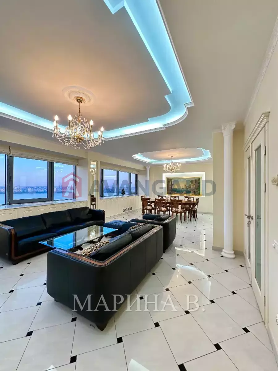 4 ��. ��������, 189/-/35 ��. �., 9/24 ������ ���� 3